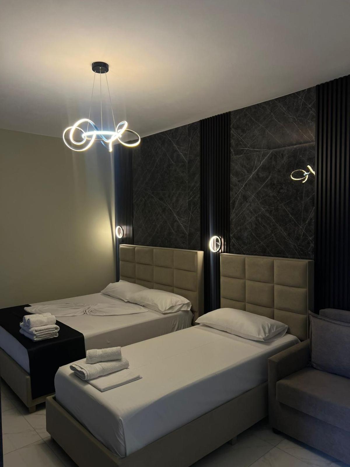 קסאמיל Wg Hotel מראה חיצוני תמונה